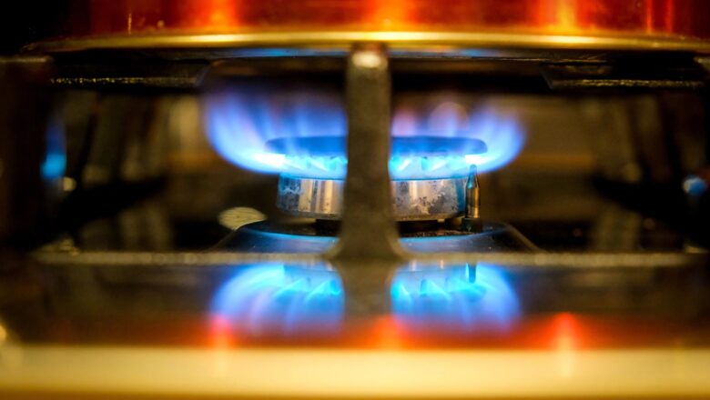 Commercial kitchen fire suppression systems